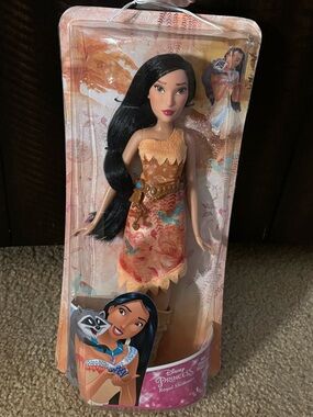 Hasbro 11.5" Disney Princess Pocahontas Royal Shimmer Doll